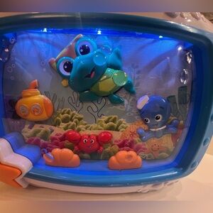 BABY EINSTEIN OCEAN ADVENTURE TOY. GREAT CONDITION.  SOUND IS VERY GOOD.